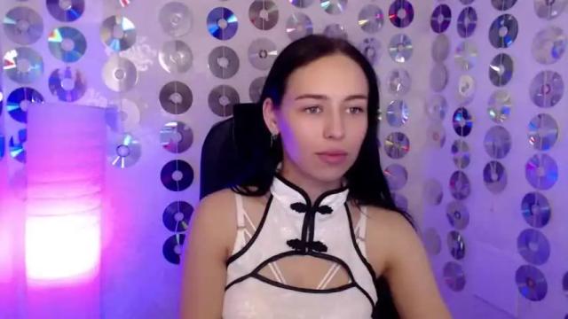 Image 2 of fantastic_eva Stream on Chaturbate on 19 months ago
