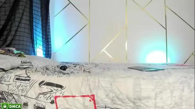 Image 8 of fantasy_33 Stream on Chaturbate on 24 days ago