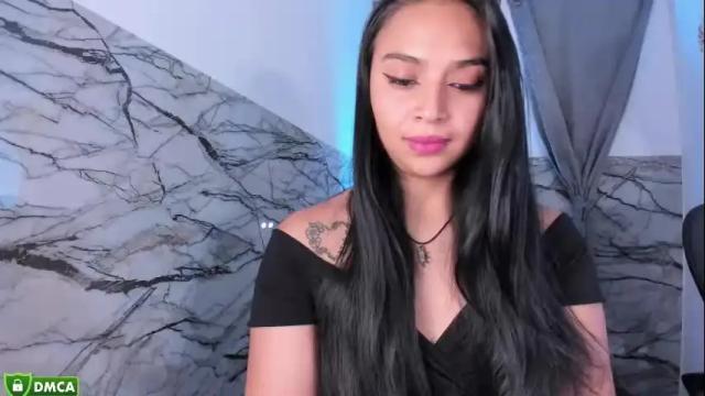 Image 2 of fantasy_33 Stream on Chaturbate on 17 days ago