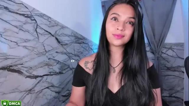 Image 4 of fantasy_33 Stream on Chaturbate on 17 days ago