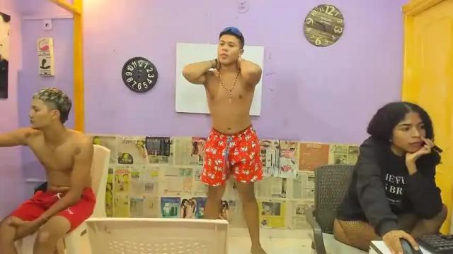 Image 2 of fantasy_bisexual Stream on Chaturbate on 15 months ago