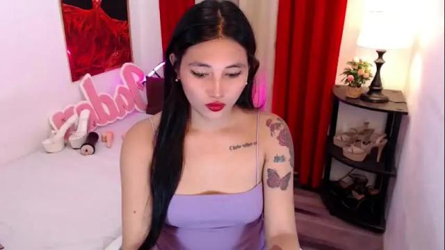 Image 6 of farrah_usan Stream on Chaturbate on 27 months ago