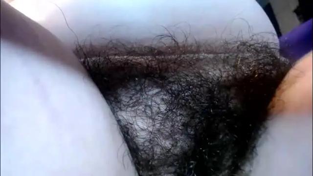 Image 2 of farrahfindom Stream on Chaturbate on 3 days ago