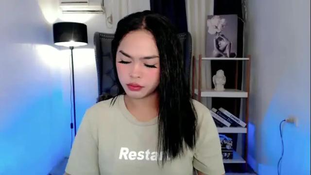 Image 2 of farrahmoanx Stream on Chaturbate on 5 months ago