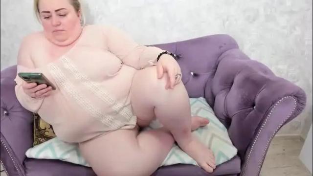Image 11 of fashiona Stream on Chaturbate on 25 days ago