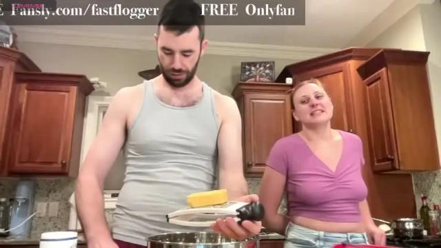 Image 7 of fastflogger Stream on Chaturbate on 21 months ago