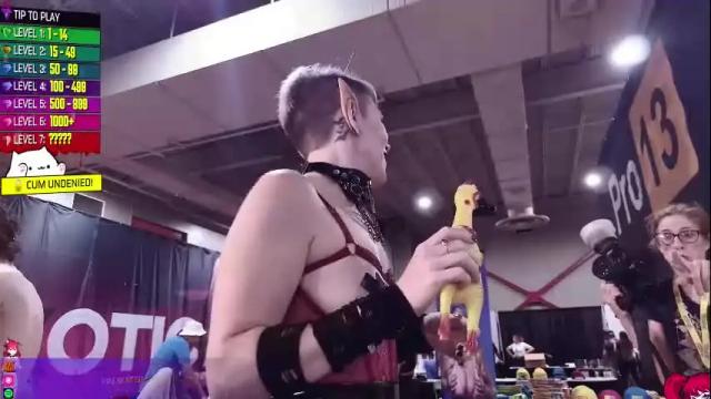 Image 2 of fatalgoth Stream on Chaturbate on 1 month ago