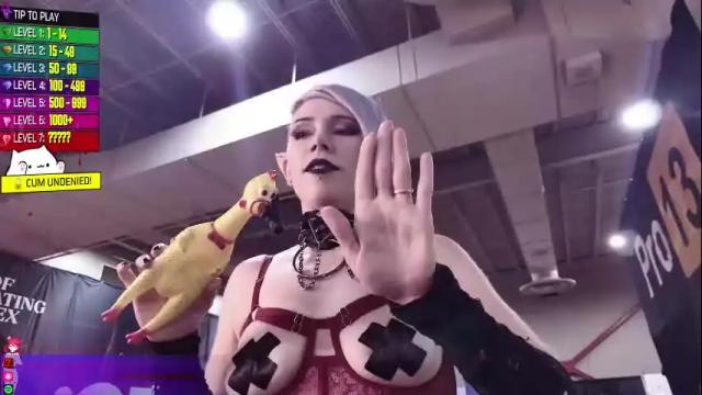 Image 3 of fatalgoth Stream on Chaturbate on 1 month ago