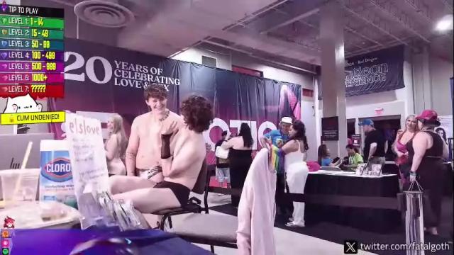 Image 4 of fatalgoth Stream on Chaturbate on 1 month ago
