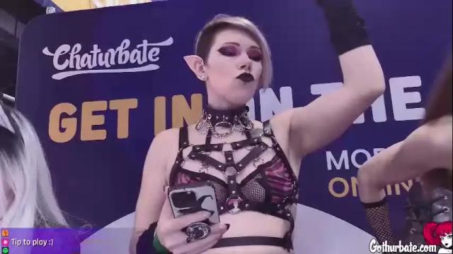 Image 2 of fatalgoth Stream on Chaturbate on 3 days ago
