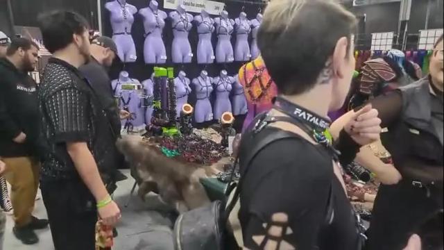 Image 2 of fatalgoth Stream on Chaturbate on 1 day ago