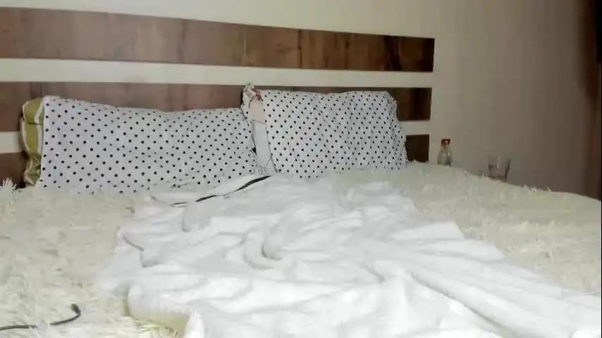 fatikhsweet Chaturbate