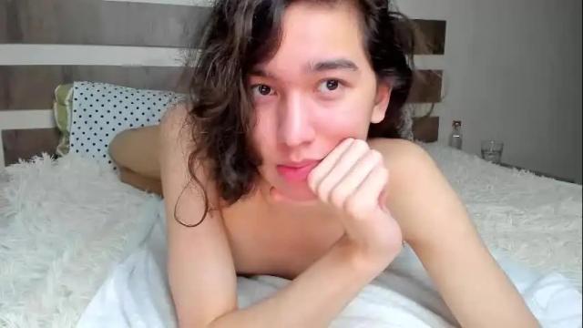 Image 4 of fatikhsweet Stream on Chaturbate on 1 month ago