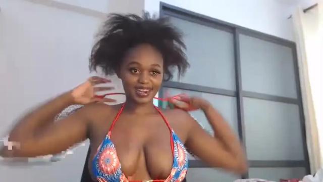 Image 6 of fayzah24 Stream on Chaturbate on 12 months ago