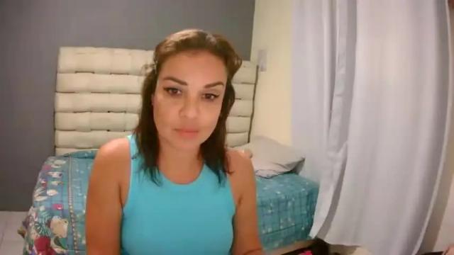 Image 7 of fe1ticeira Stream on Chaturbate on 17 months ago