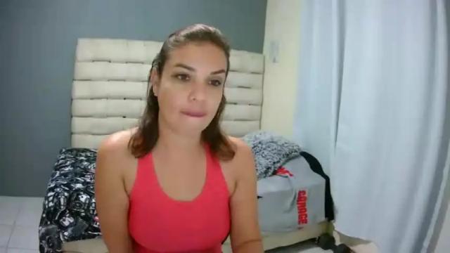 Image 7 of fe1ticeira Stream on Chaturbate on 17 months ago