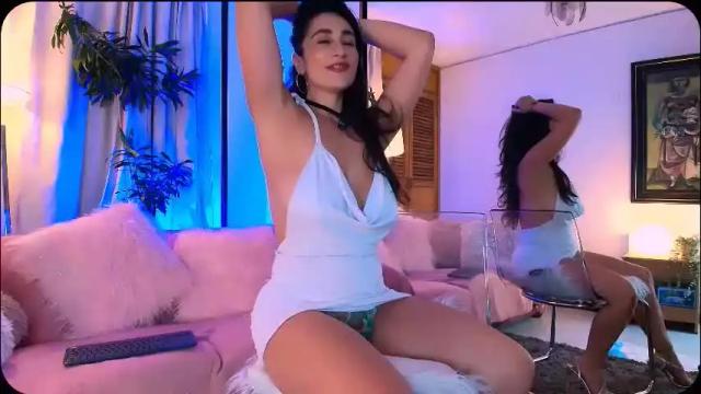 Image 3 of federicamiller Stream on Chaturbate on 23 days ago