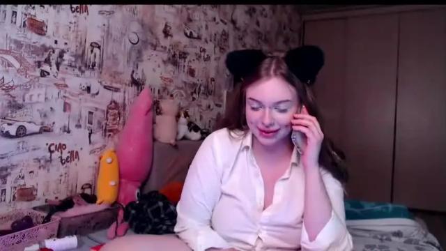 Image 10 of feed_ur_kitty Stream on Chaturbate on 16 months ago