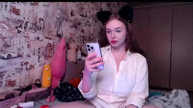 Image 11 of feed_ur_kitty Stream on Chaturbate on 16 months ago