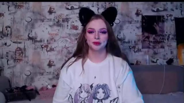 Image 8 of feed_ur_kitty Stream on Chaturbate on 16 months ago