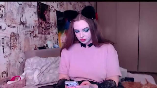 Image 12 of feed_ur_kitty Stream on Chaturbate on 15 months ago