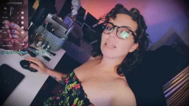 Image 7 of feetfundoll Stream on Chaturbate on 22 months ago