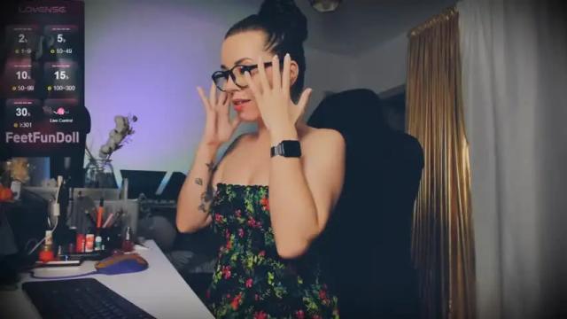 Thumbnail 1, feetfundoll's Stream at Chaturbate, 16 months ago