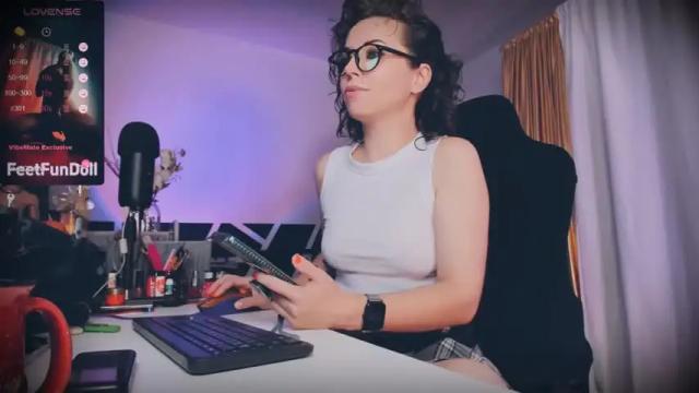 Thumbnail 1, feetfundoll's Stream at Chaturbate, 15 months ago