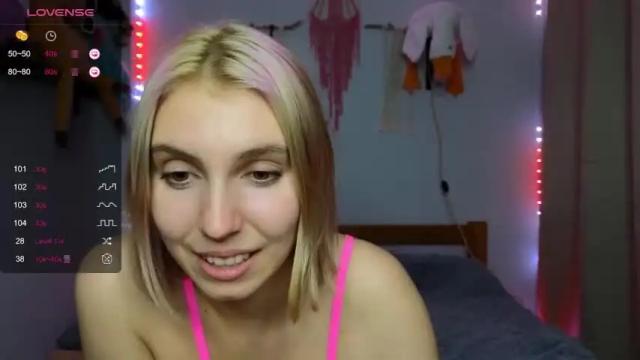 Image 2 of feiry_freya Stream on Chaturbate on 17 months ago