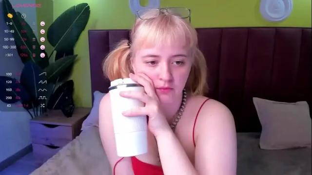 Image 7 of feliciaedwards Stream on Chaturbate on 1 month ago