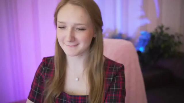 Image 6 of felicity_moore Stream on Chaturbate on 18 months ago