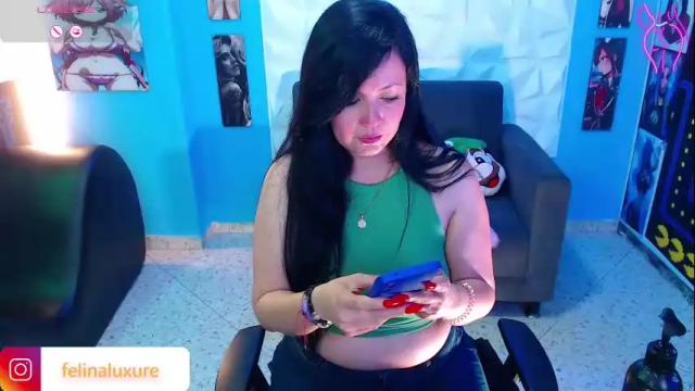 Image 6 of felinagrrr Stream on Chaturbate on 7 days ago