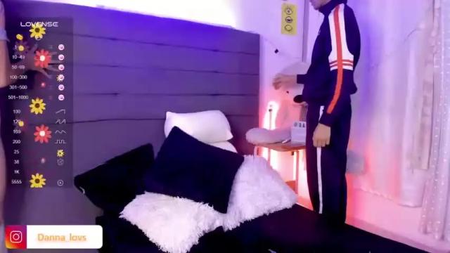 Image 2 of felipeson Stream on Chaturbate on 17 months ago