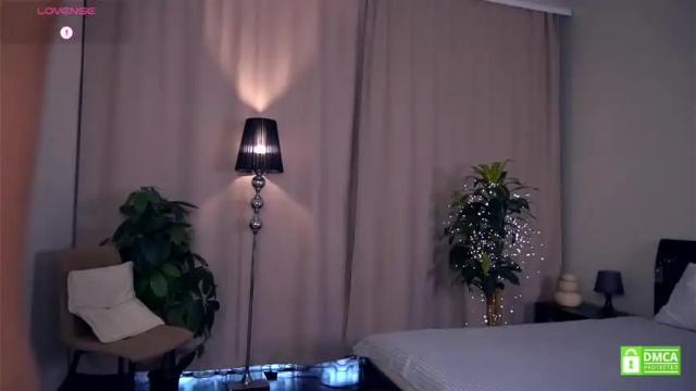 Image 4 of felissiany Stream on Chaturbate on 29 days ago