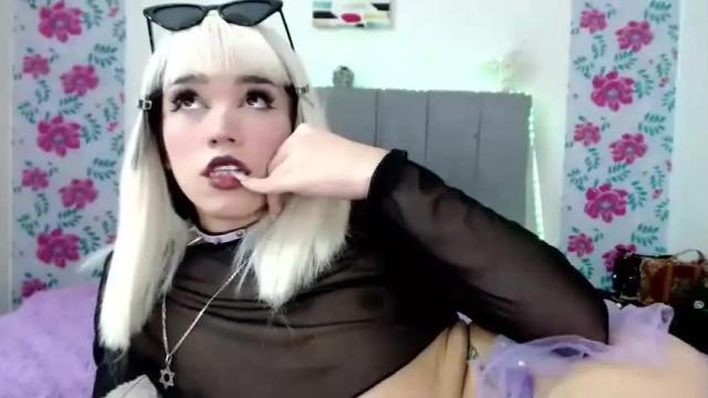 Image 7 of fem_boy6 Stream on Chaturbate on 13 months ago