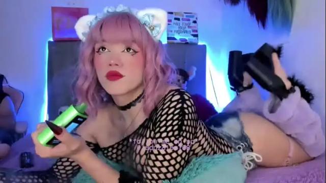 Image 2 of fem_boy6 Stream on Chaturbate on 22 days ago