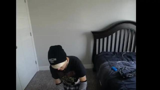 Image 10 of femboydee73 Stream on Chaturbate on 1 month ago