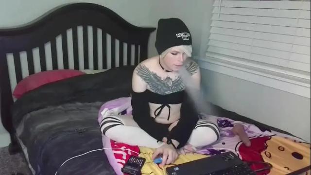 Image 6 of femboydee73 Stream on Chaturbate on 21 days ago