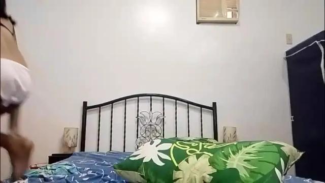 Image 2 of femininets69 Stream on Chaturbate on 8 days ago