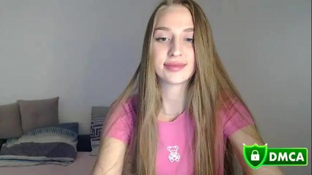 Image 4 of femkedejager Stream on Chaturbate on 1 month ago