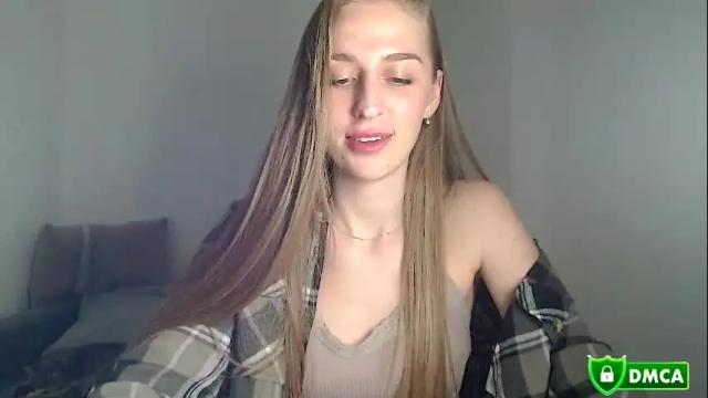 Image 10 of femkedejager Stream on Chaturbate on 26 days ago