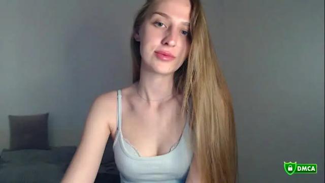 Image 10 of femkedejager Stream on Chaturbate on 15 days ago