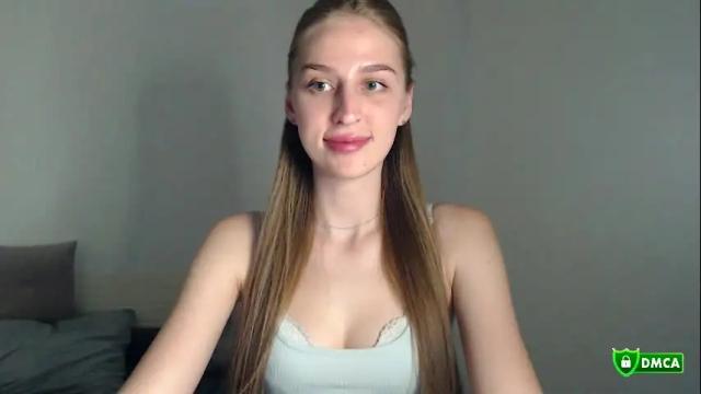 Image 2 of femkedejager Stream on Chaturbate on 13 days ago