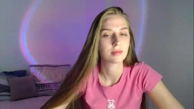 Image 6 of femkedejager Stream on Chaturbate on 1 month ago