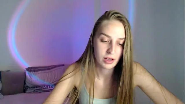 Image 7 of femkedejager Stream on Chaturbate on 1 month ago
