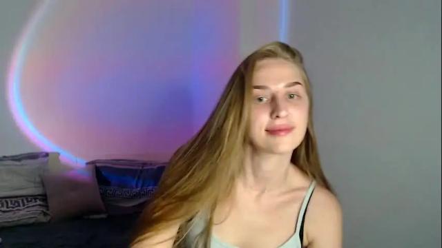 Image 12 of femkedejager Stream on Chaturbate on 21 days ago