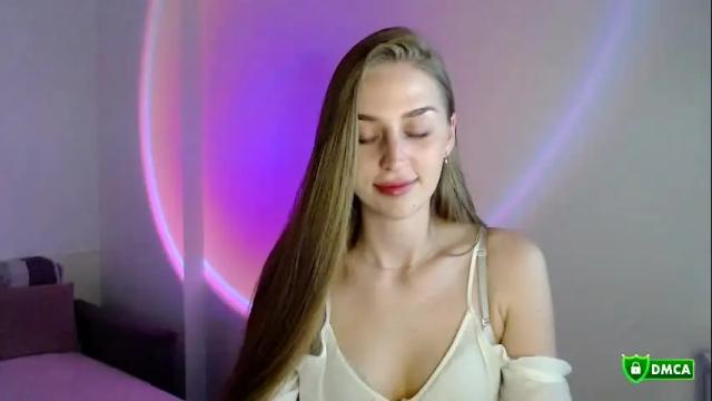 Image 11 of femkedejager Stream on Chaturbate on 19 days ago