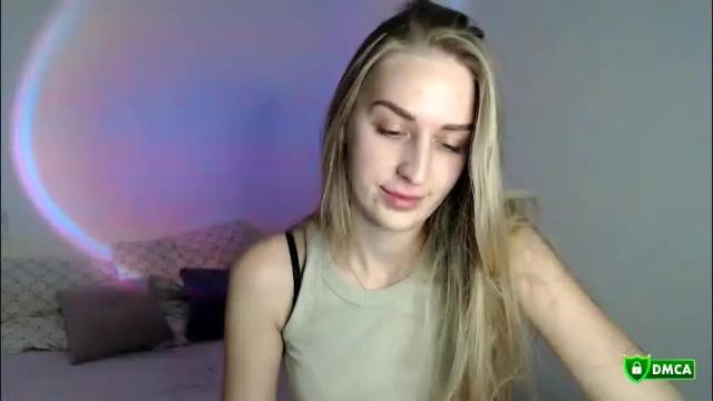 Image 4 of femkedejager Stream on Chaturbate on 1 month ago
