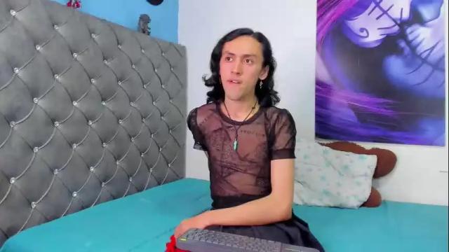Image 12 of fenix_karoll Stream on Chaturbate on 3 days ago