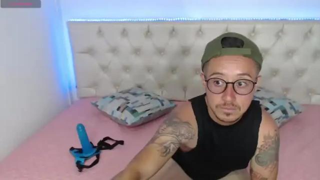 Thumbnail 2, fenix_start_'s Stream at Chaturbate, 19 months ago